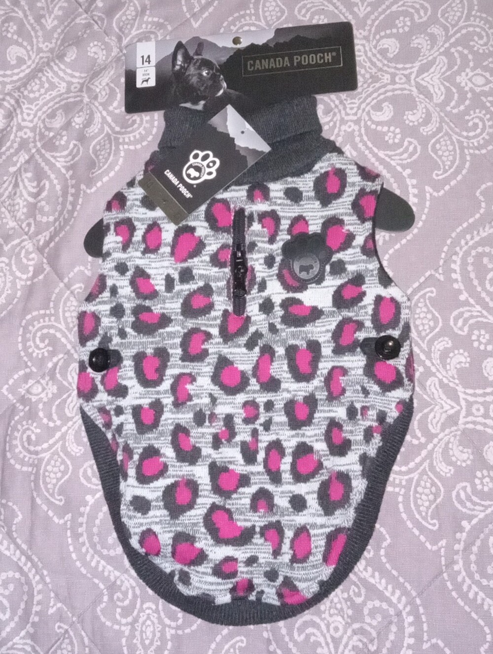 New CANADA POOCH Dog Sweater Size 14/Med